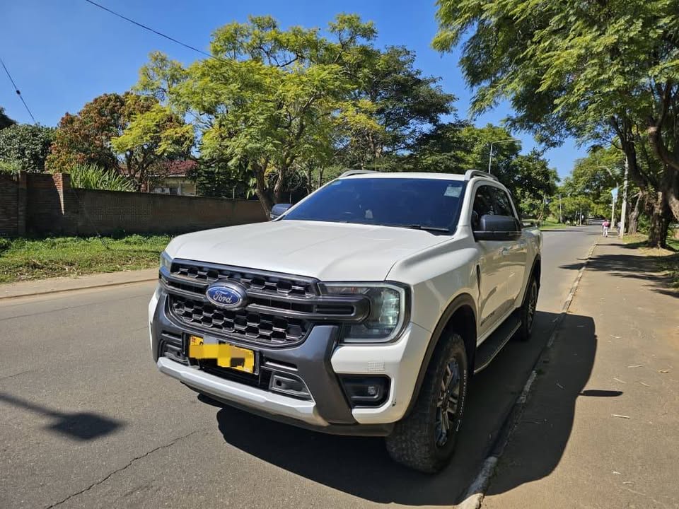 Ford Ranger Wildtrak Bi-Turbo gallery view 1